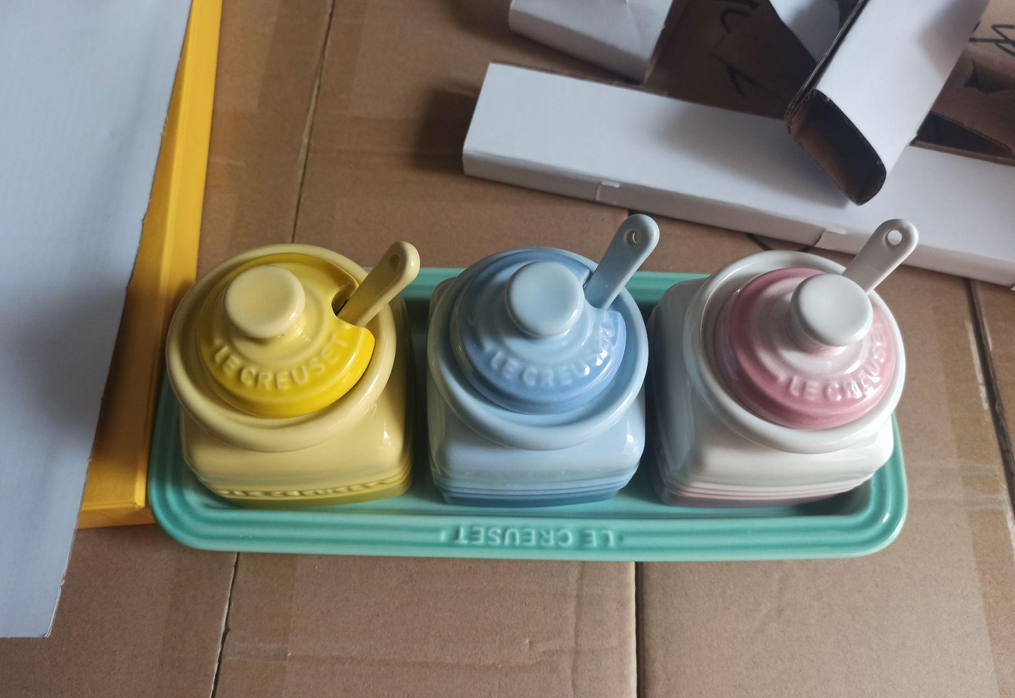 Cool Colour Kitchen Seasoning Jar