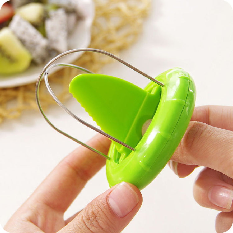 Kiwi Cutter Peeler Slicer